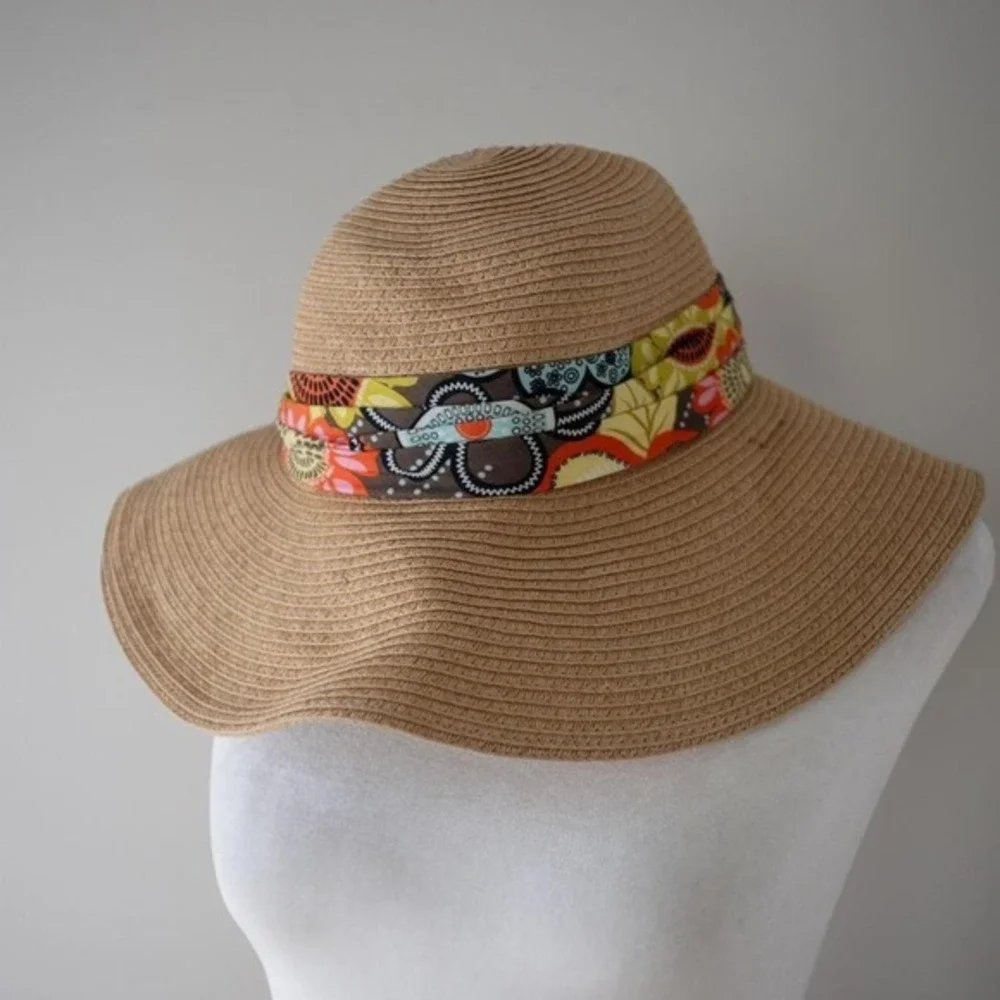 Vera Bradley Wide-Brimmed Floppy Straw Hat‎